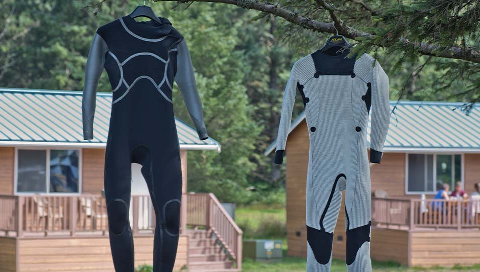 how to dry a wetsuit fast